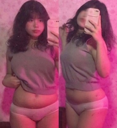 Mengepuk Adik Montok yang Enak